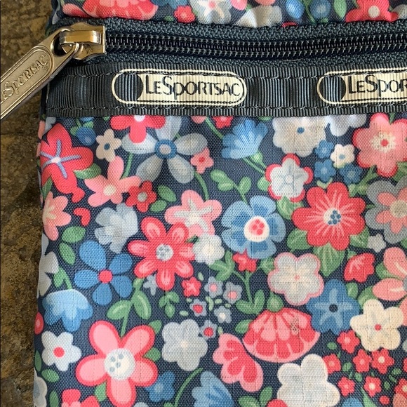 LeSportsac multicolor flower side bag - Picture 2 of 4